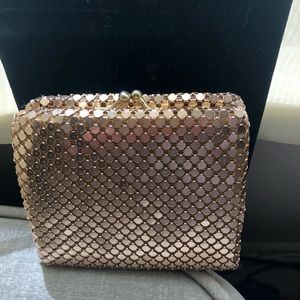 Vintage gold sequin wallet🧡